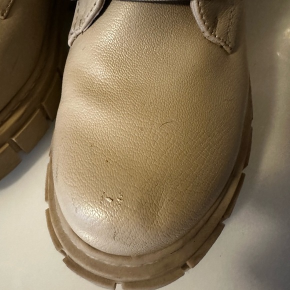 ❌SOLD❌ Simmi boots - Picture 4 of 5